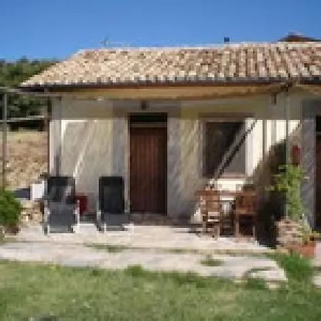 Tolles Reihenhaus Im Olivenhain By Interhome * Girifalco