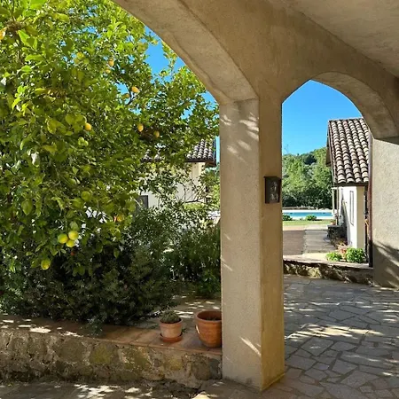 Apartment Tolles Reihenhaus Im Olivenhain By Interhome Girifalco