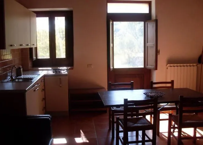 Διαμέρισμα Tolles Reihenhaus Im Olivenhain By Interhome Girifalco