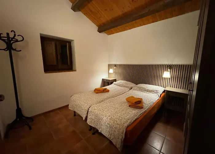 Tolles Reihenhaus Im Olivenhain By Interhome