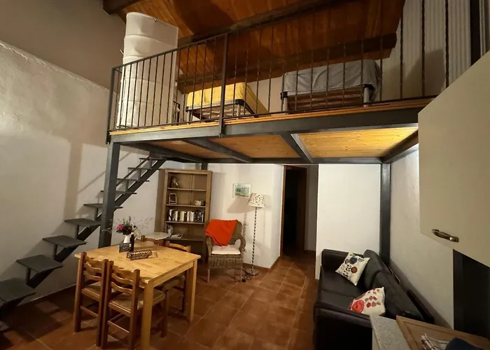 Tolles Reihenhaus Im Olivenhain By Interhome Girifalco