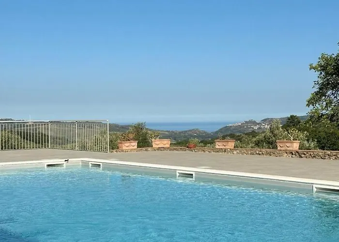 Tolles Reihenhaus Im Olivenhain By Interhome Apartment